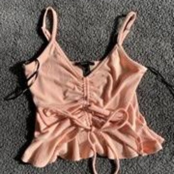 FOREVER 21 Tops - FOREVER 21 TOP SALMON SIZE M